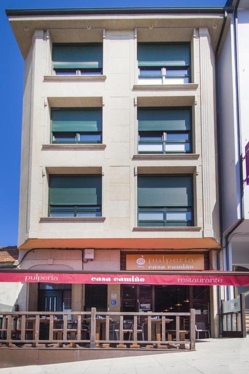 Pension Restaurante Casa Camino Palas de Rei Eksteriør bilde
